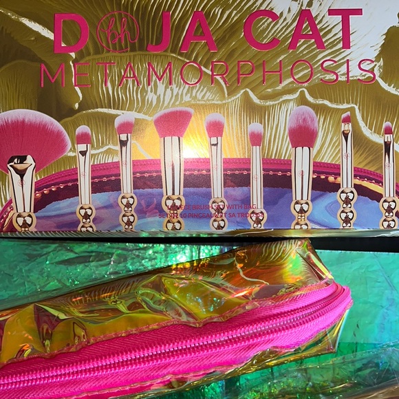 NIB - BH COSMETICS - DOJA CAT METAMORPHOSIS 10 Piece Brush Set with Bag - Picture 8 of 16